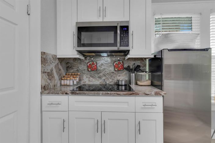 Image No.24-3 Bed Property for sale