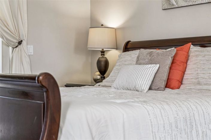 Image No.28-3 Bed Property for sale