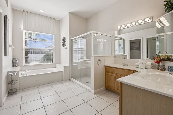 Image No.31-3 Bed Property for sale