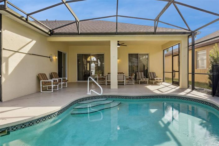 Image No.44-3 Bed Property for sale