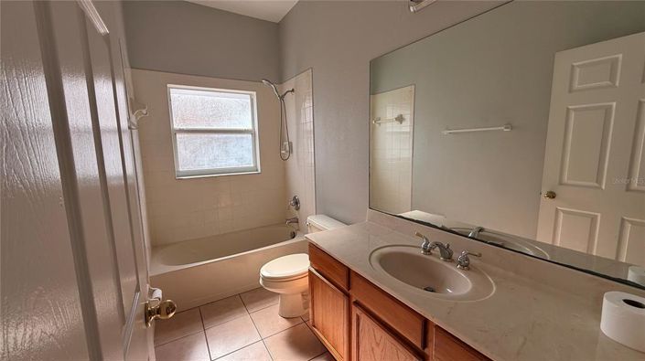 Image No.10-3 Bed Property for sale