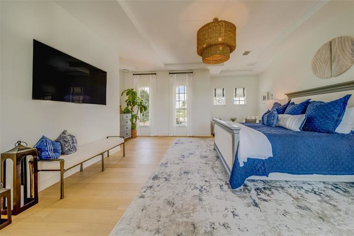 Image No.16-4 Bed Property for sale