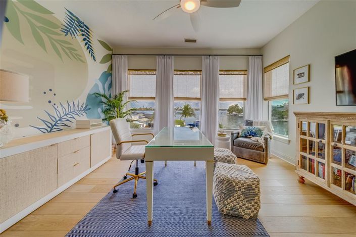 Image No.27-4 Bed Property for sale