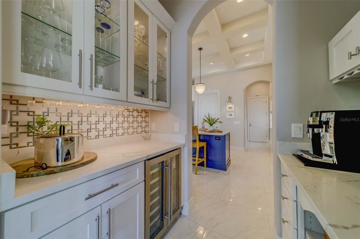 Image No.42-4 Bed Property for sale