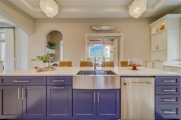 Image No.48-4 Bed Property for sale