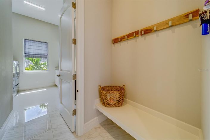 Image No.53-4 Bed Property for sale