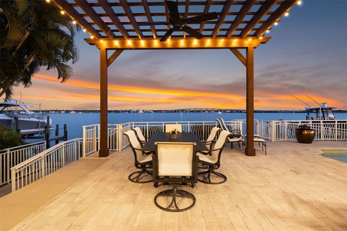 Image No.41-5 Bed Property for sale