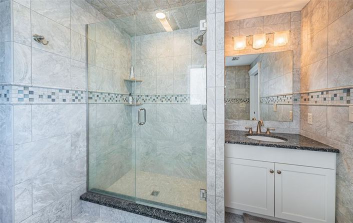 Image No.19-4 Bed Property for sale