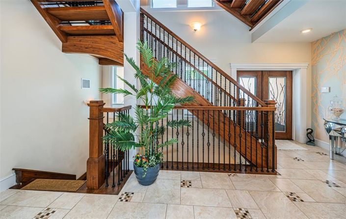 Image No.23-4 Bed Property for sale