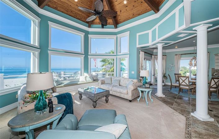 Image No.26-4 Bed Property for sale