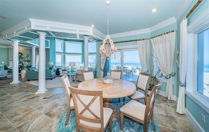 Image No.40-4 Bed Property for sale