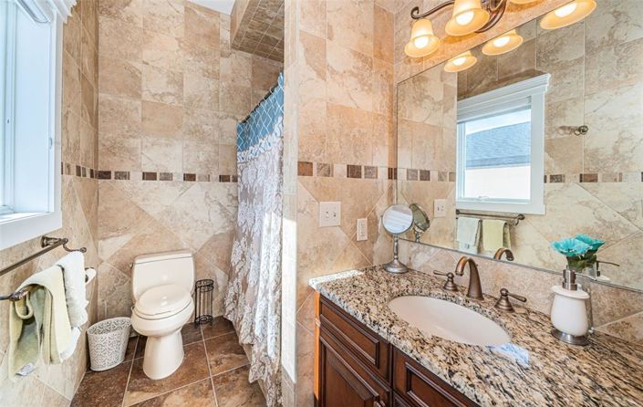 Image No.55-4 Bed Property for sale