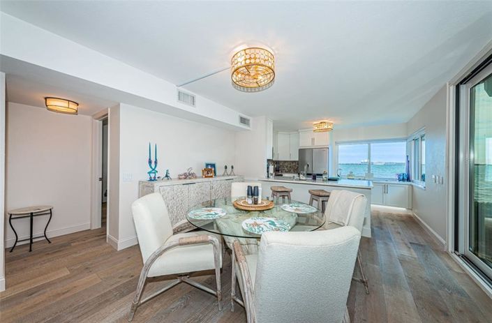 Image No.6-2 Bed Property for sale