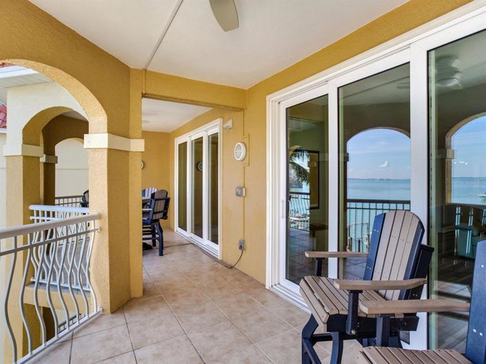 Image No.37-3 Bed Property for sale