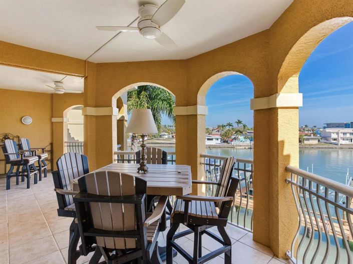 Image No.39-3 Bed Property for sale