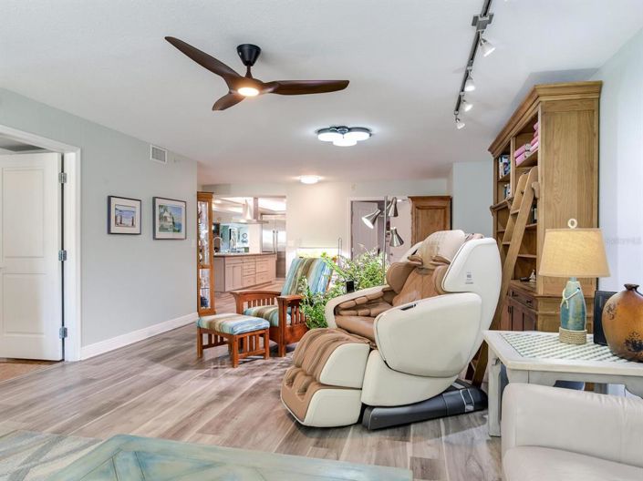 Image No.50-3 Bed Property for sale