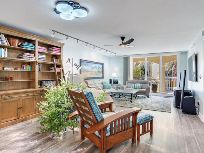 Image No.9-3 Bed Property for sale