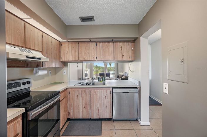 Image No.6-2 Bed Property for sale