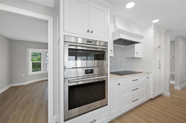 Image No.17-4 Bed Property for sale