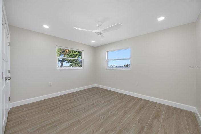 Image No.53-4 Bed Property for sale