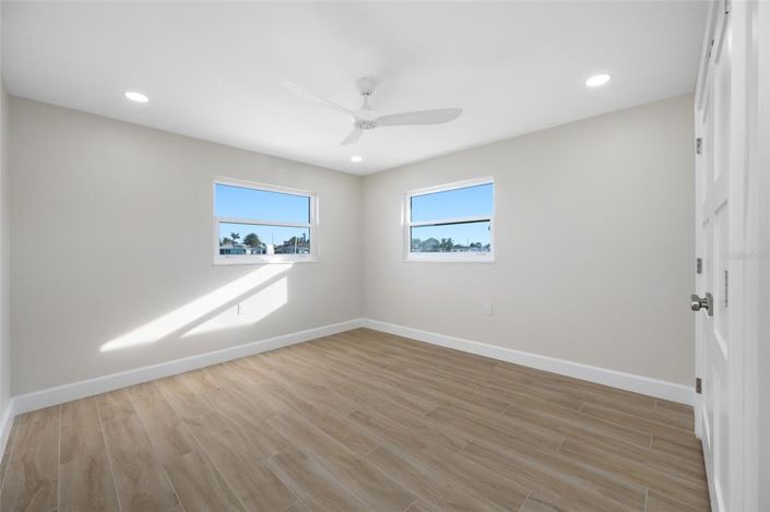 Image No.57-4 Bed Property for sale