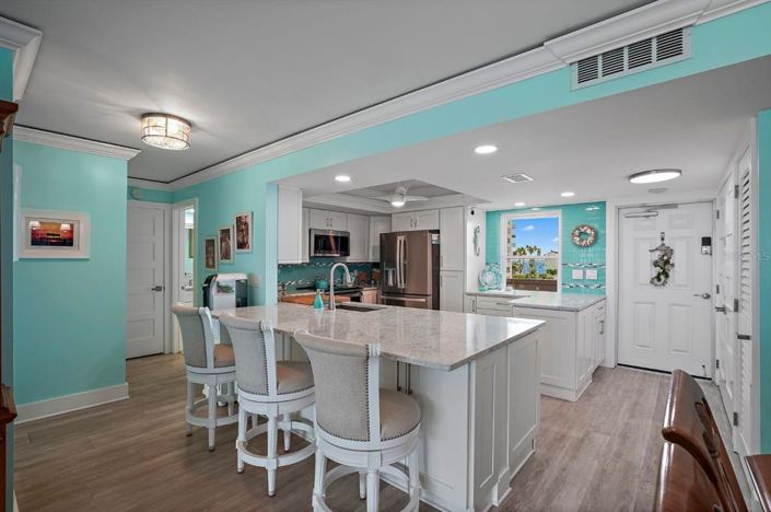 Image No.2-2 Bed Property for sale