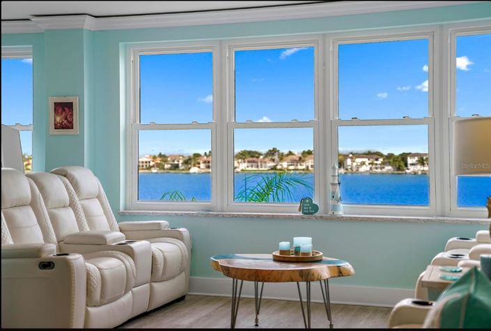 Image No.9-2 Bed Property for sale