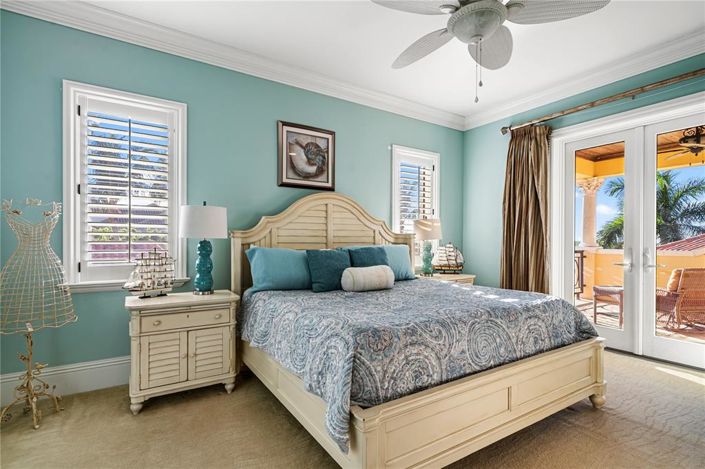 Image No.53-5 Bed Property for sale