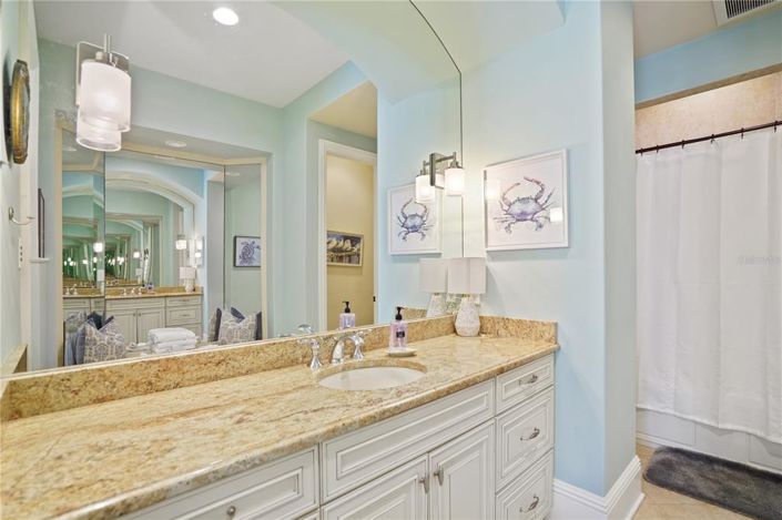 Image No.57-5 Bed Property for sale