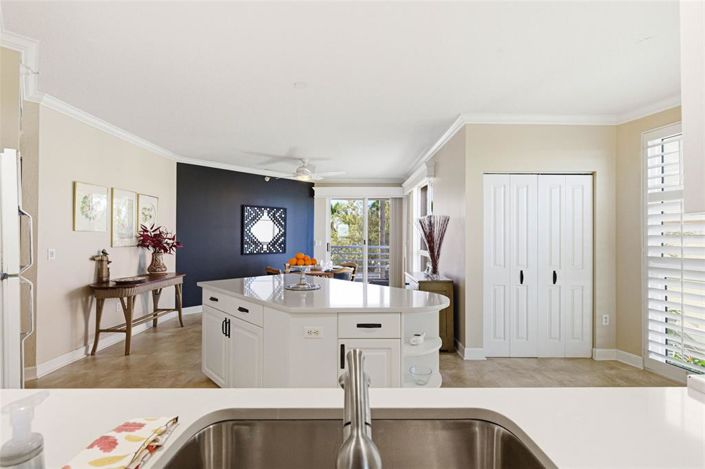 Image No.11-3 Bed Property for sale