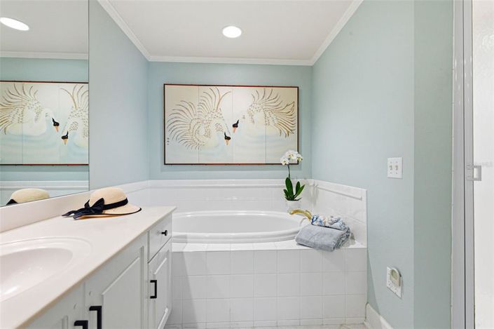 Image No.16-3 Bed Property for sale