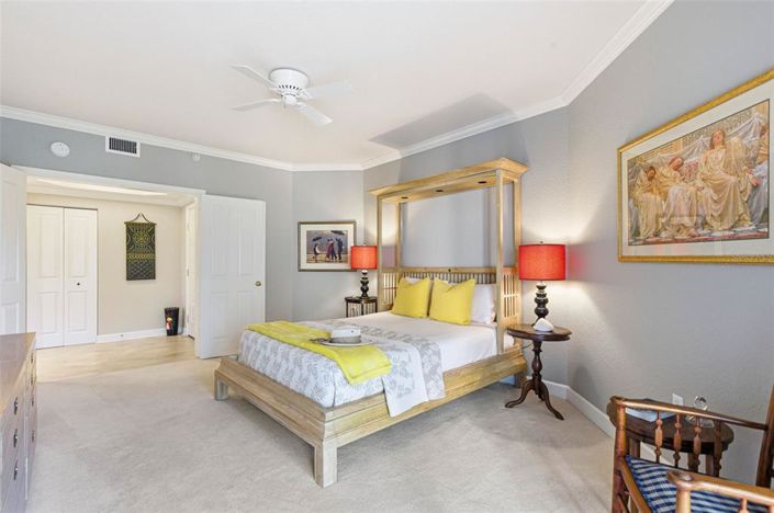 Image No.18-3 Bed Property for sale