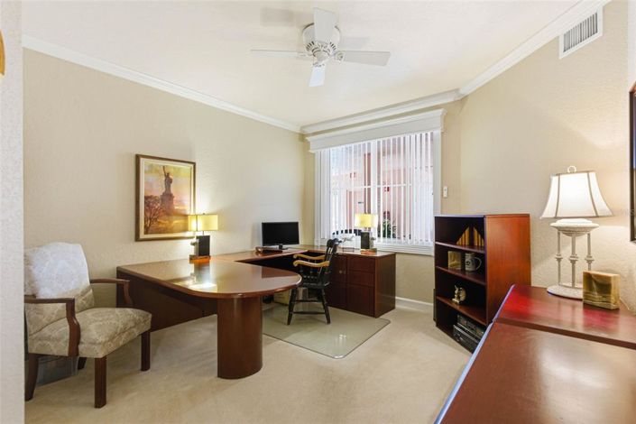 Image No.19-3 Bed Property for sale