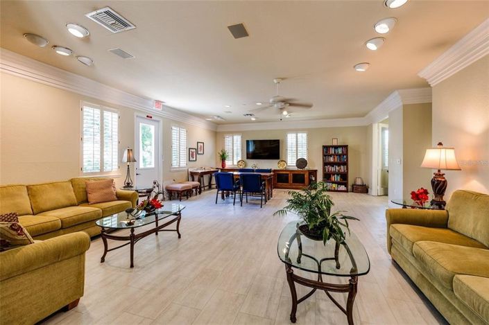 Image No.29-Propriété de 3 chambres à vendre à St. Petersburg