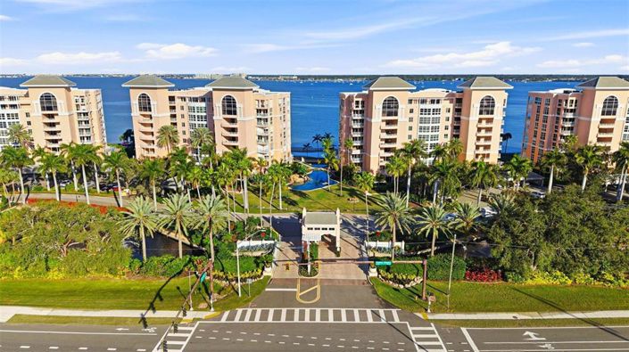 Image No.36-3 Bed Property for sale