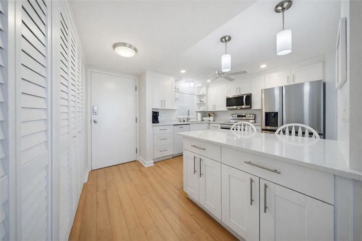 Image No.12-2 Bed Property for sale