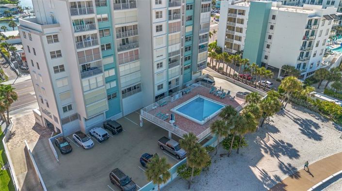 Image No.30-2 Bed Property for sale