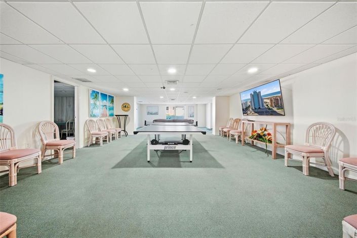 Image No.33-2 Bed Property for sale