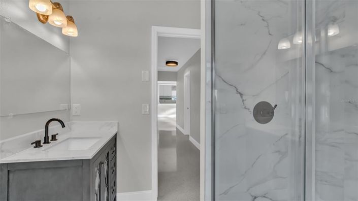 Image No.18-3 Bed Property for sale