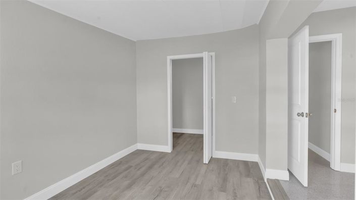 Image No.22-3 Bed Property for sale