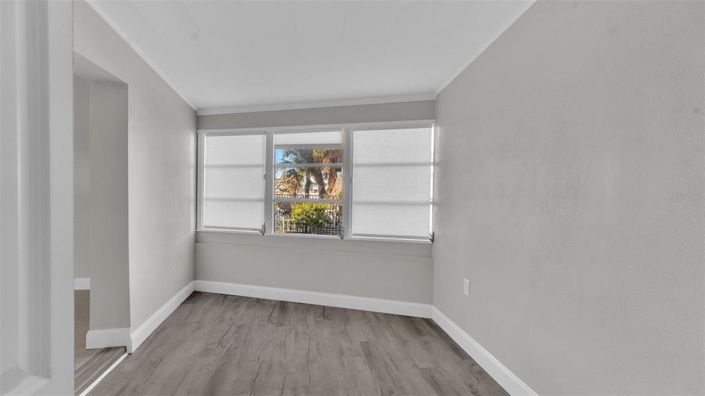 Image No.23-3 Bed Property for sale