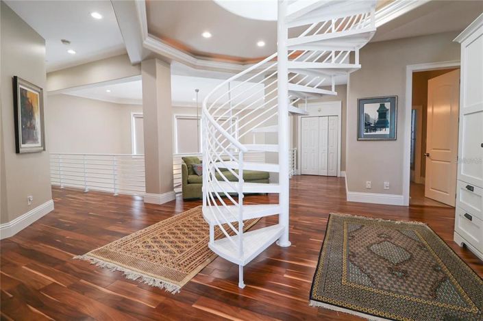 Image No.28-4 Bed Property for sale