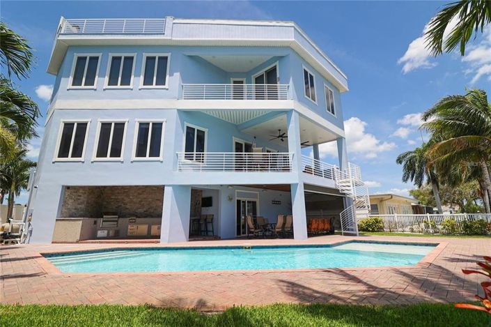 Image No.3-4 Bed Property for sale