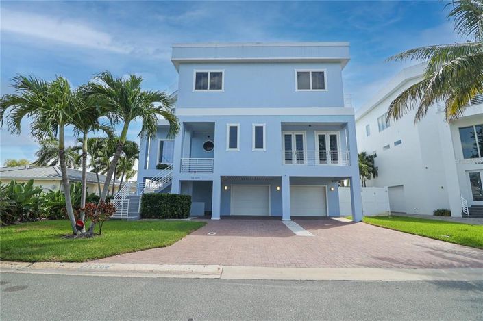 Image No.4-4 Bed Property for sale