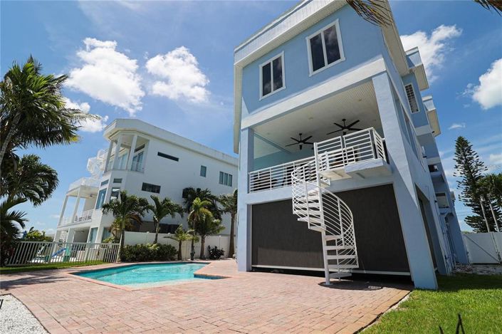 Image No.40-4 Bed Property for sale