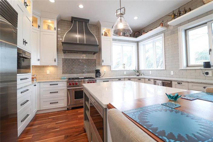 Image No.5-4 Bed Property for sale