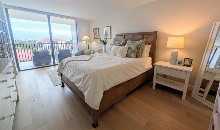 Image No.23-2 Bed Property for sale