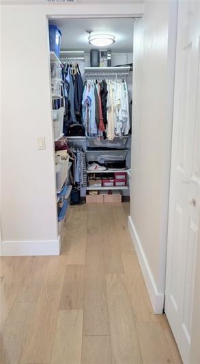 Image No.28-2 Bed Property for sale