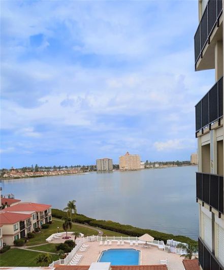 Image No.38-2 Bed Property for sale