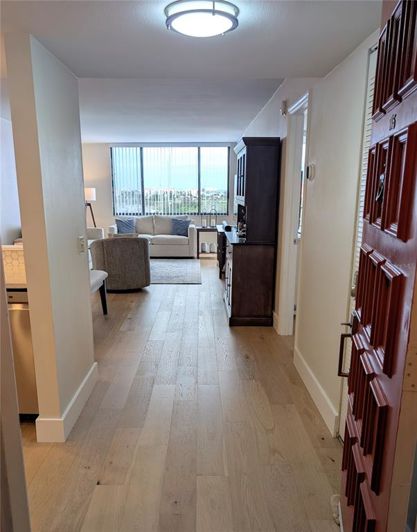 Image No.5-2 Bed Property for sale